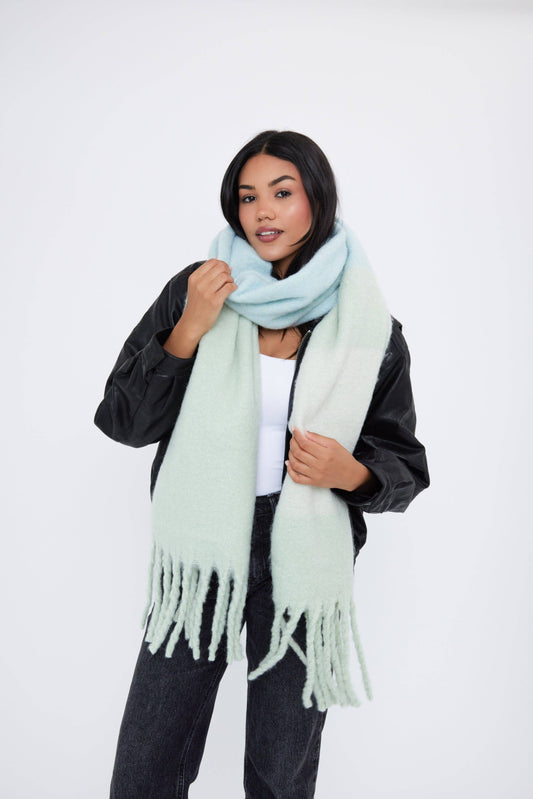 Oversized Super Soft Blanket Colour Block Scarf in Blue and Green: Blue