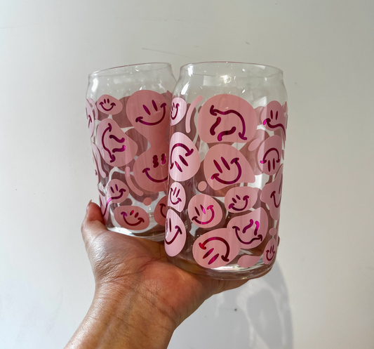 Wavy Smile Can Shaped Glass: Pinks