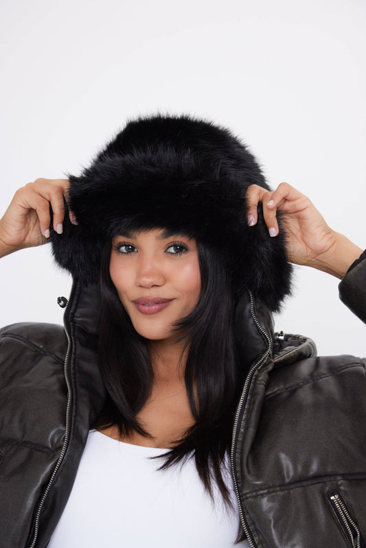 Fuzzy Fur Bucket Hat in Black: Black