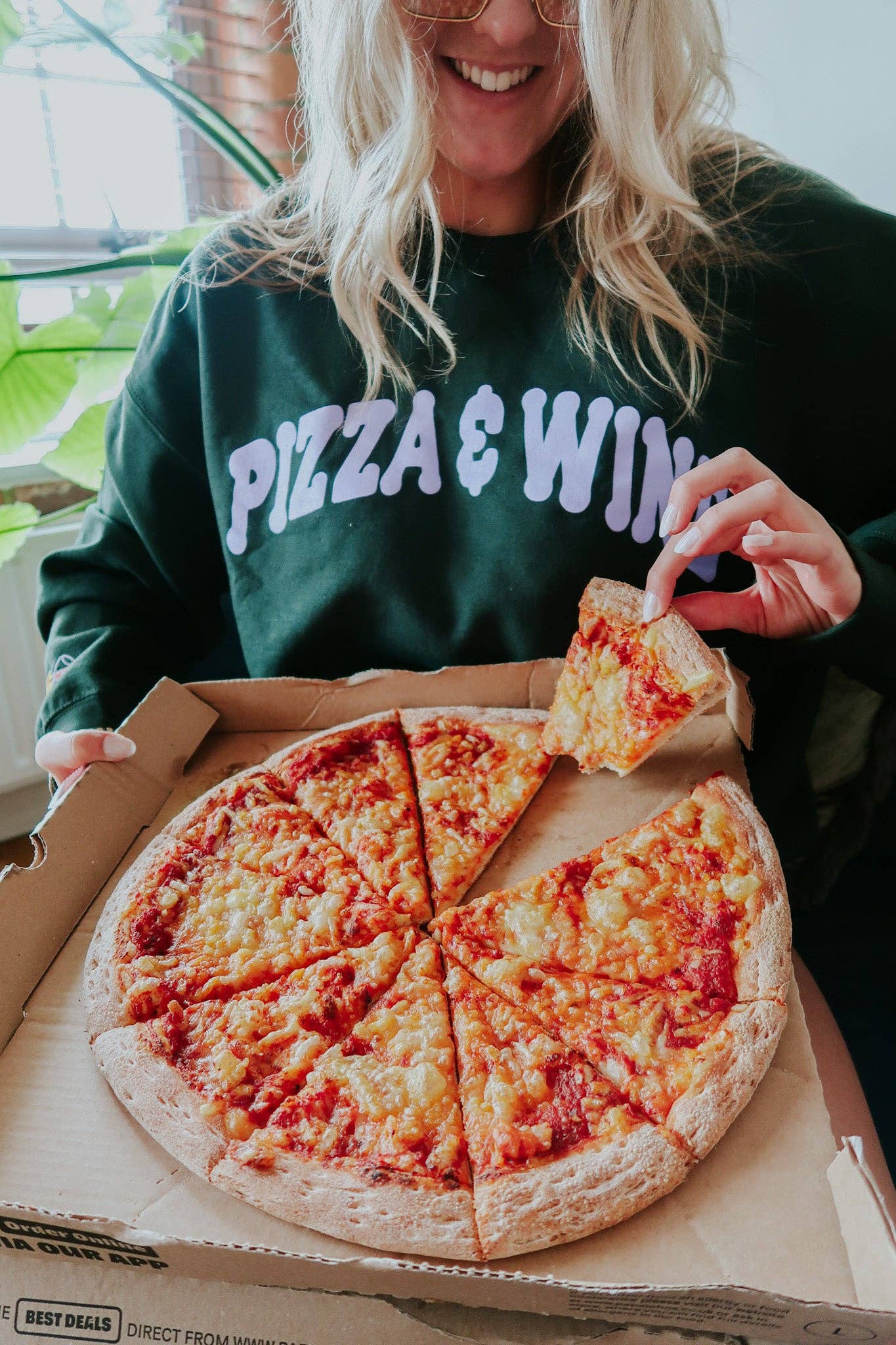 The Pizza & Wine Oversized Sweatshirt: XXL / Enchanted Forest Green